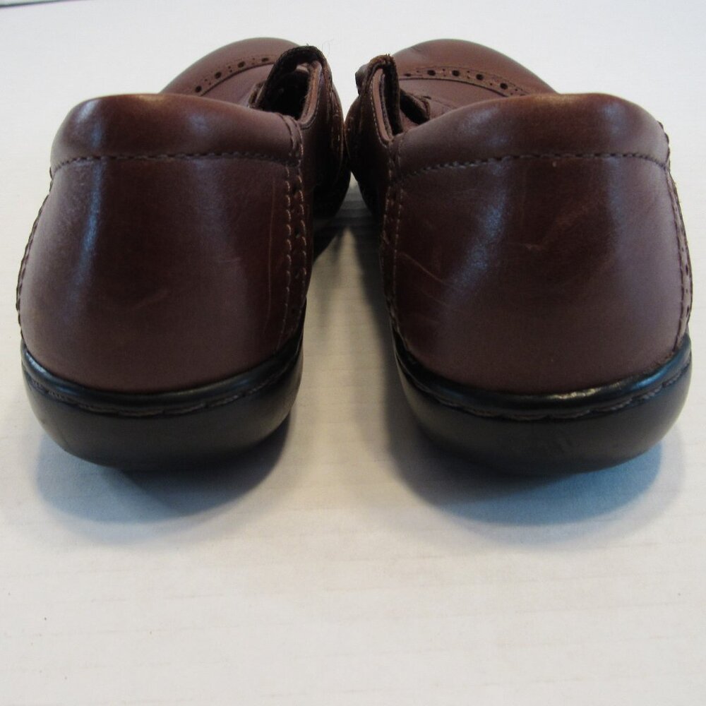 Clarks Bendables Slip On Mary Jane Double Buckle Leather Brown Shoes Size 6.5M - Picture 5 of 10